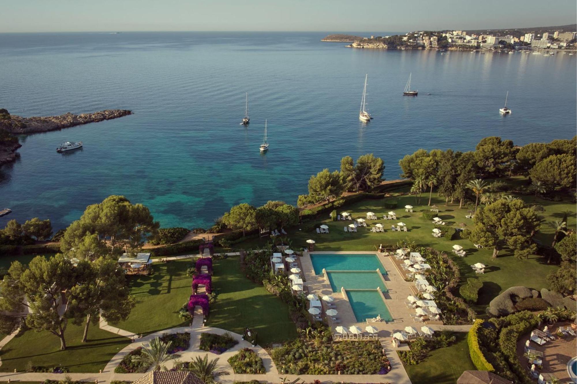 The St. Regis Mardavall Mallorca Resort Пальма Нова Экстерьер фото