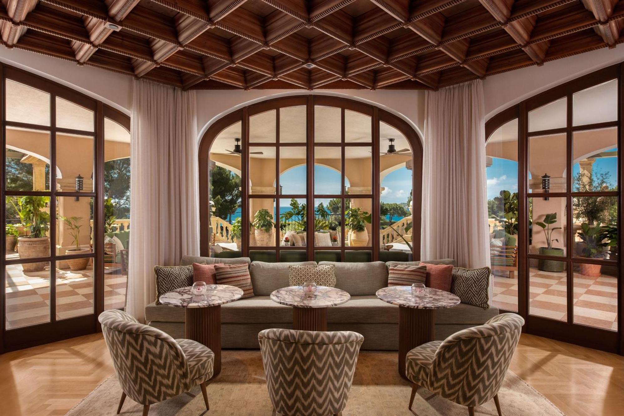 The St. Regis Mardavall Mallorca Resort Пальма Нова Экстерьер фото