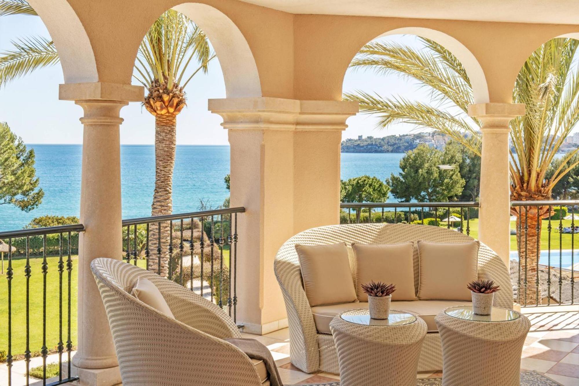The St. Regis Mardavall Mallorca Resort Пальма Нова Экстерьер фото